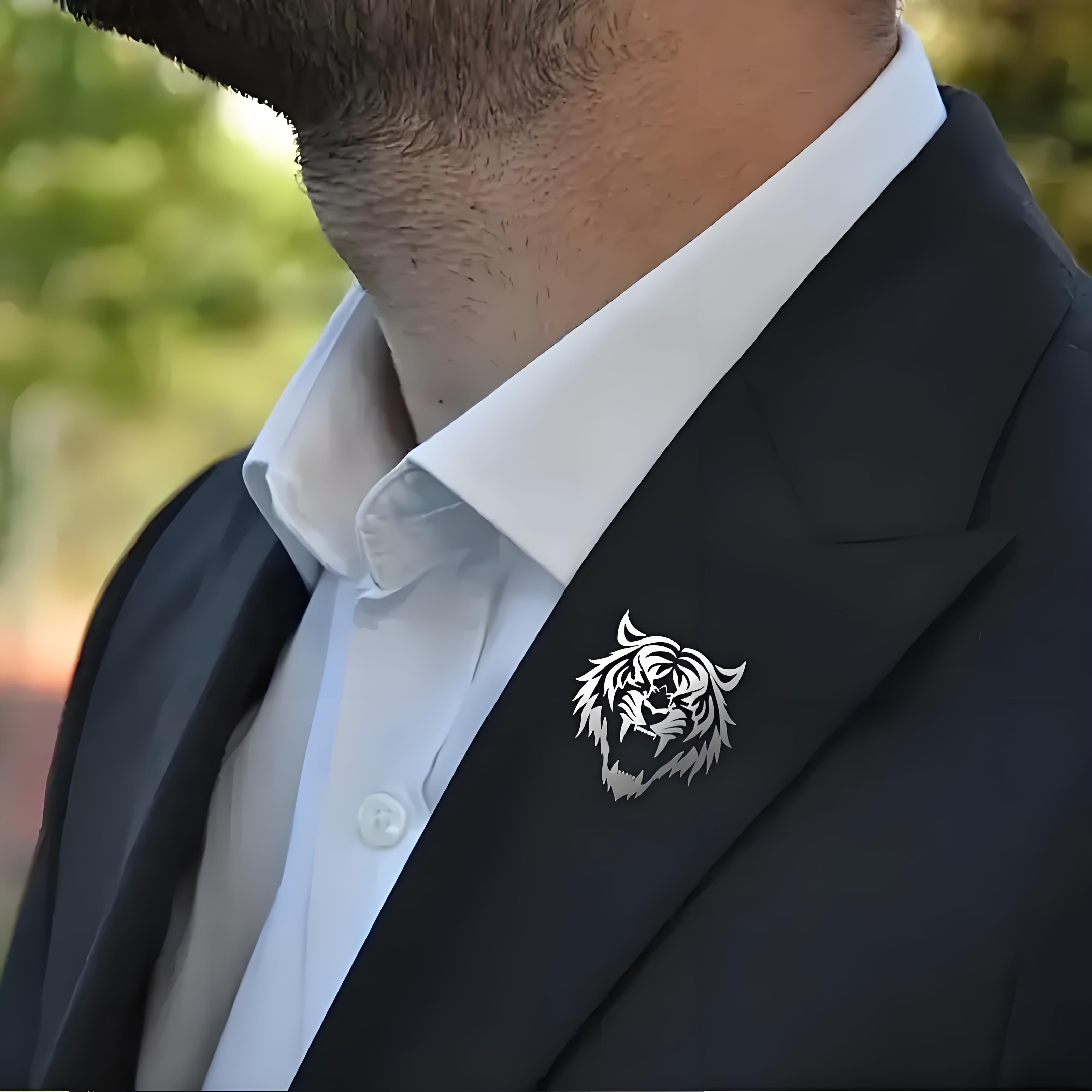 Męska przypinka do klapy ze st – Tuxedo Lapel Pin recenzja i cena